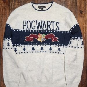 Hogwarts In The Snow Christmas Sweater Harry Potter Unisex Sz XL Wizarding World